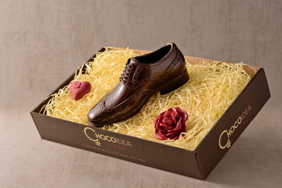 Geschenkset-aus-schokolade-Männer-schuh-Mann-Elegant-herz-rose