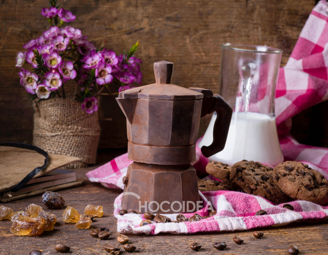 Kaffeekanne aus Schokolade – originelle Geschenkidee