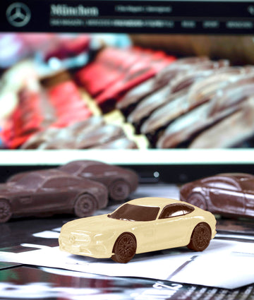 Mercedes AMG GTS aus Schokolade – originelle Geschenkidee