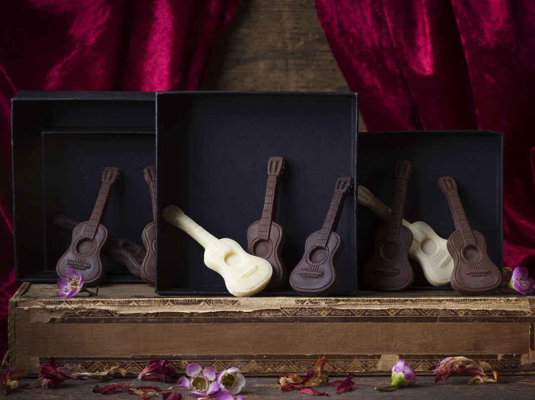 Mini set 3 Klassische Gitarre aus Schokolade – Vollmilch,  und Weiße Schokolade