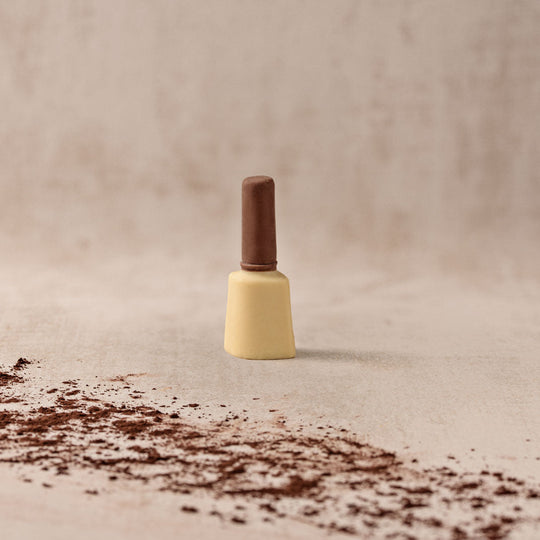 Nagellack aus Weiße und Vollmilch Schokolade , Schokoladengeschenk für Frauen 