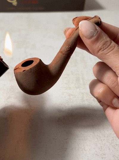 Pipa de tabaco hecha de chocolate