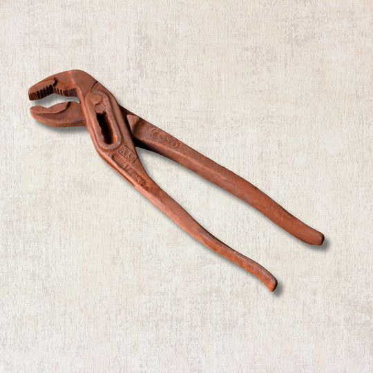 Rohrzange aus Schokolade – originelle Geschenkidee